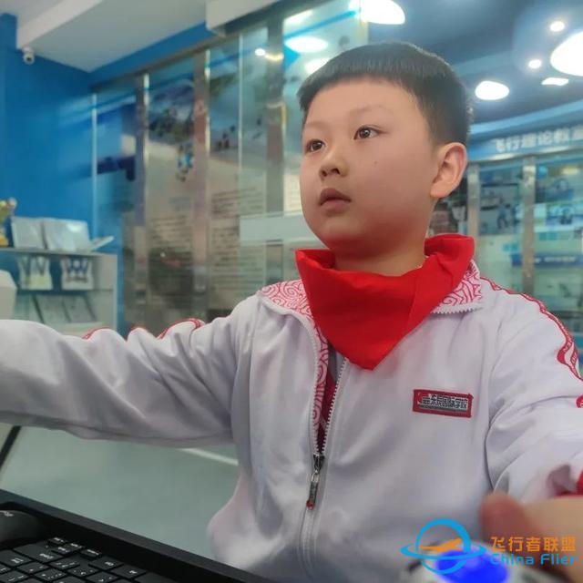 航空科普教育 - 飛行模擬器訓練中心-8411