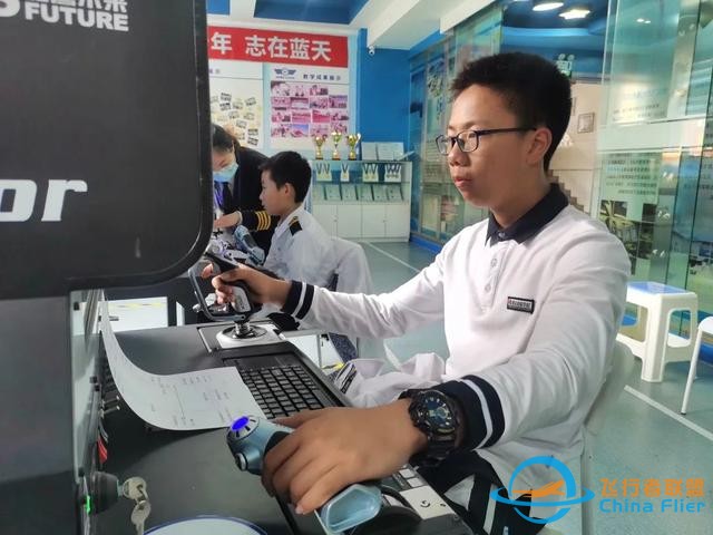 航空科普教育 - 飛行模擬器訓練中心-1189