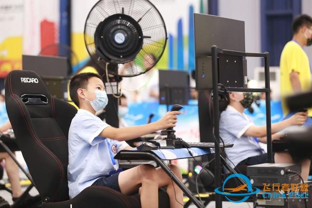 全國青少年模擬飛行錦標賽在漢陽開賽-4380