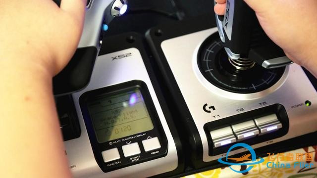反饋最真實的飛行搖桿 羅技HOTAS系列飛行模擬控制器評測-9100