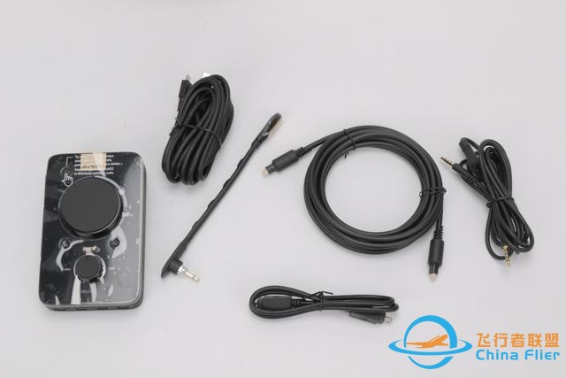 2200的耳機聲卡套裝 羅技Astro A40 MixAMP Pro評測-3620
