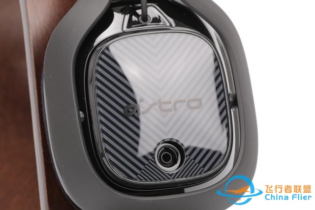 2200的耳機聲卡套裝 羅技Astro A40 MixAMP Pro評測-1393
