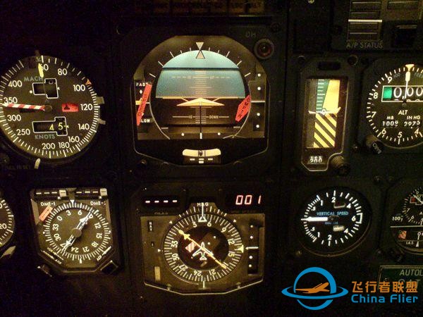 專業文：737NG主飛行顯示概述-2492