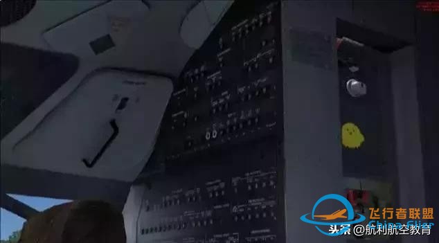 B737飛機(jī)駕駛艙說(shuō)明書(shū)（精華）-1744