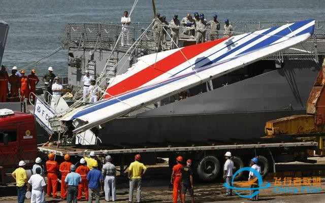 天災 人禍，法航重大空難228人罹難！13年后，今天終于開庭了-5094