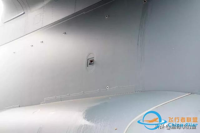 與空中加油飛機A400M近距離接觸-3791