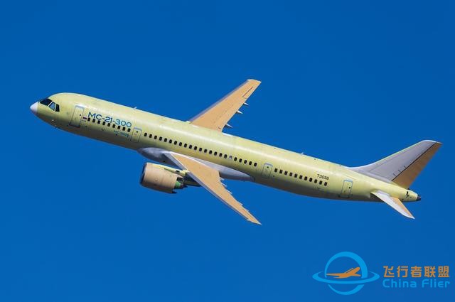 不再怕美國斷供！俄羅斯最新一代客機亮相，使用純國產先進發動機-5566