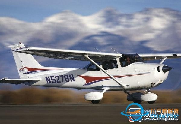 賽斯納經典之作——世界上最著名的單發教練機-235