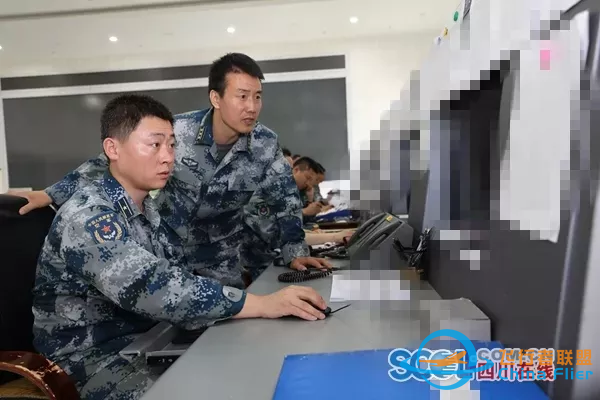 《中國機長》票房25億，全片30個精心設計的細節，你看懂了幾個？-1518