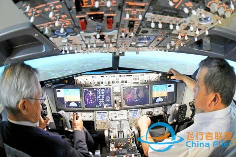 兩款最新的飛行模擬器首次亮相于日本航空科學博物館-9375