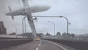 空難接二連三，每個人必備的航空常識和自救攻略