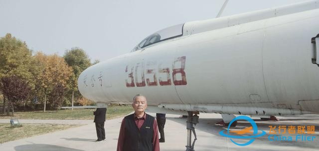 飛行知識，飛機夜間飛行靠什么導航？-8838