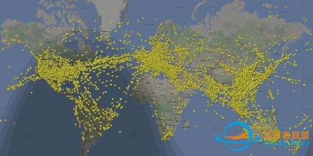 超過70萬人圍觀佩洛西“竄臺”專機：FR24如何跟蹤天空的飛機？-5033