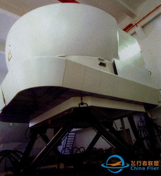 中國空軍的飛行模擬訓練器-2473