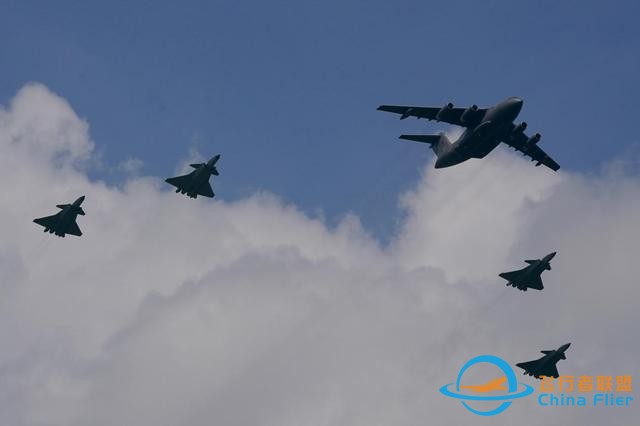 回顧2023年空軍航空開放活動·長春航空展 “亮點”有哪些-9575