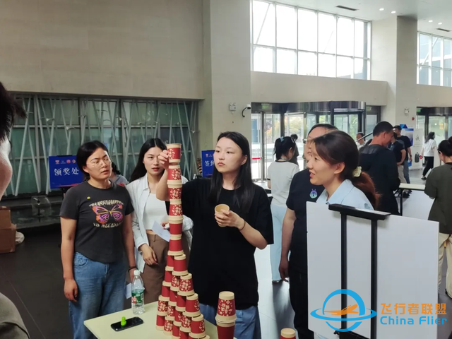 從旱地冰壺到模擬飛行，上海長寧這場白領運動會趣味十足-6214