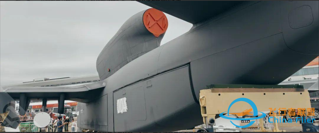 科幻照進現實,《皇牌空戰》中的空天母艦來了！中國大方展示-2023