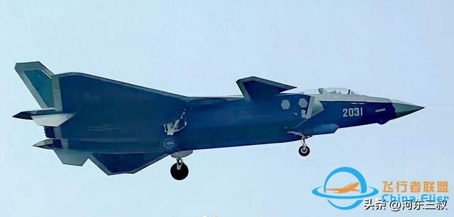 五代機模擬空戰，將殲20性能下調后，仍然能夠完勝F22-898