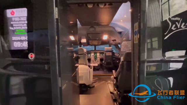 揭秘A320飛行模擬器 體驗機長第一視角-6167