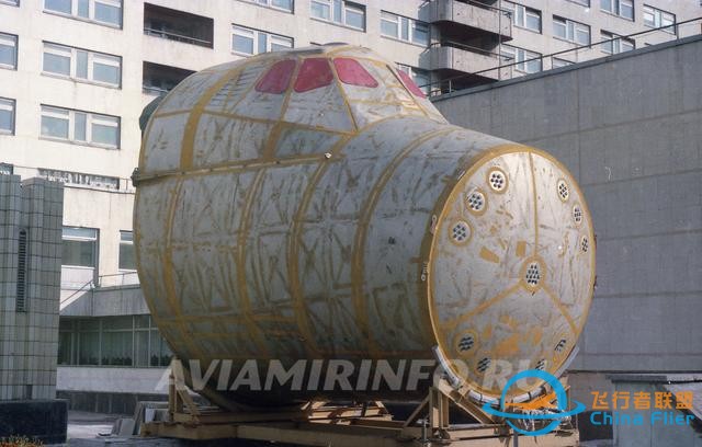 幕后英雄“暴風雪”航天飛機測試飛行模擬器-8024